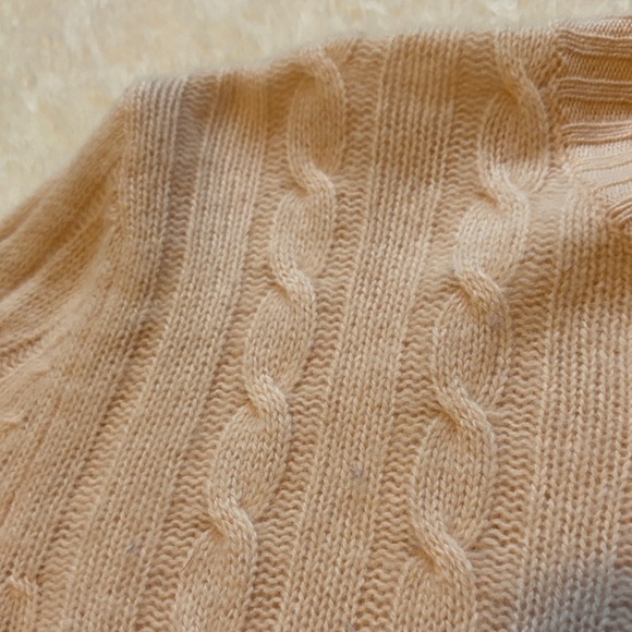 Light Pink Cashmere Cable Knit Sweater - Picture 5 of 5